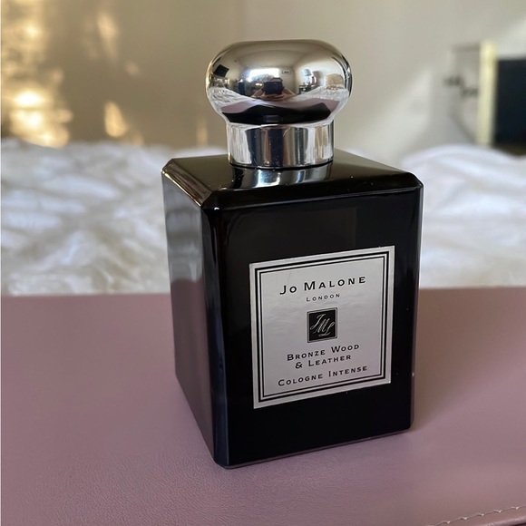 Jo Malone Bronze Wood & Leather - Picture 4 of 5